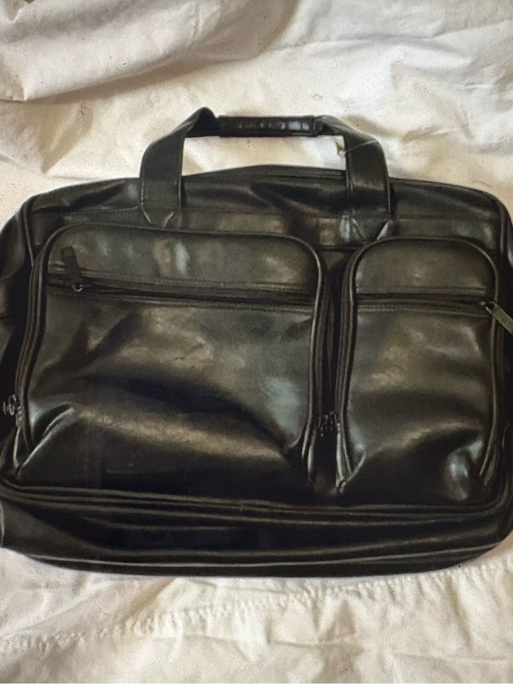 Heritage Black Leather Briefcase with Dual Front Zip Pockets